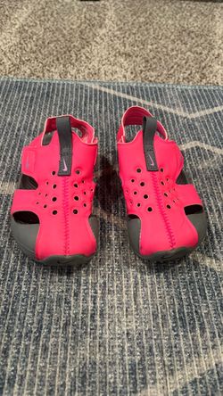 Nike Kids Sunray Protect Sandals Pink