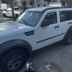 2008 Dodge Nitro