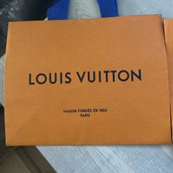 Louis Vuitton paper Bag 