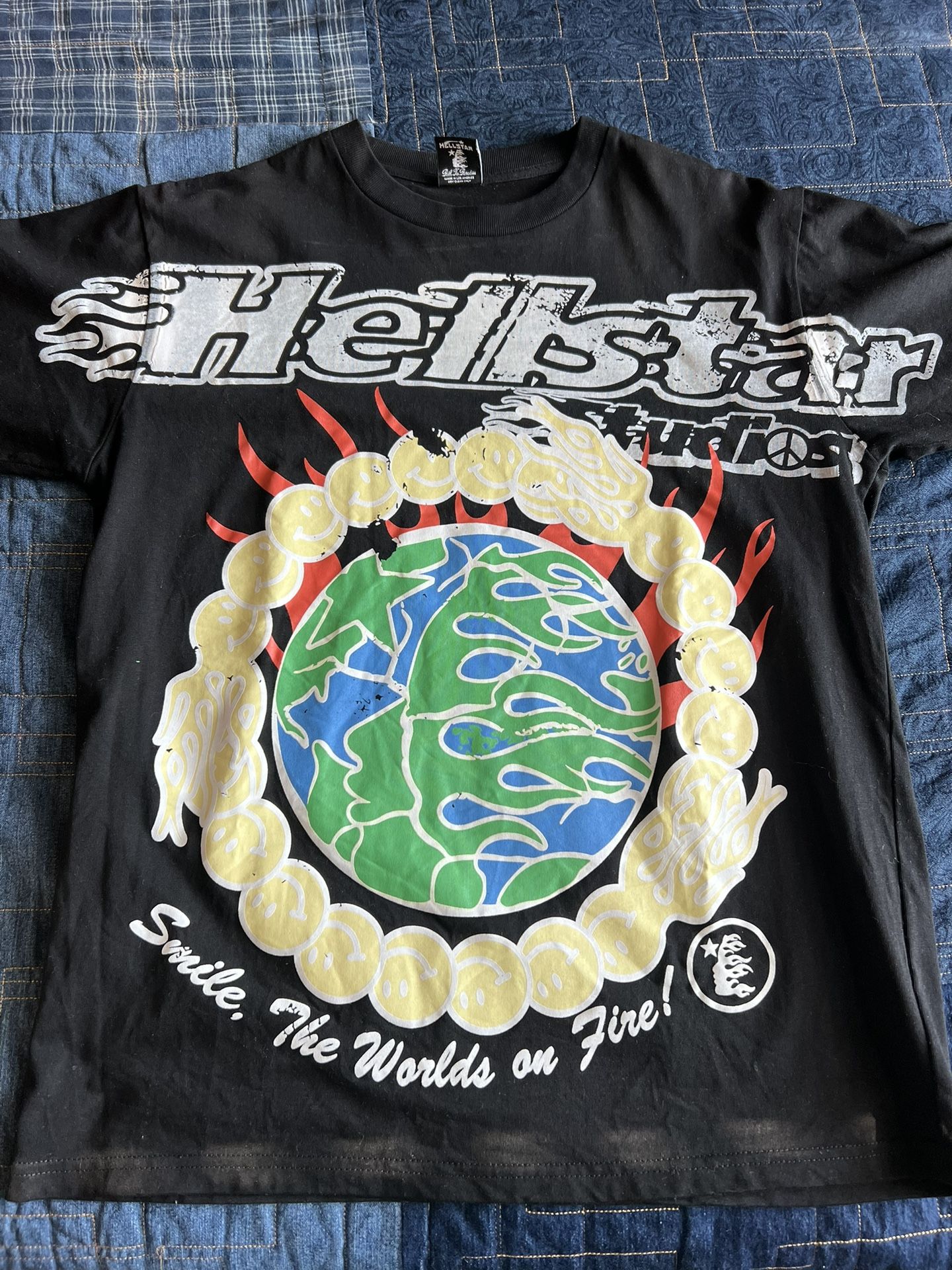 Hellstar "smile, the worlds on fire."