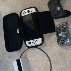 Nintendo Switch OLED bundle 