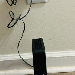 Netgear N600 WiFi Cable Modem Router Combo