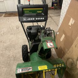 John Deere Snow Blower