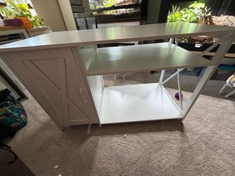 White Terrarium/Aquarium stand with Cabinet and Shelves