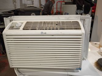 LG 6400K BTU Air CONDITIONER