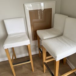 Bar Height Stools With Removable Linen Covers