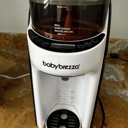 Baby Breeza Formula Pro Advanced Baby Dispenser 