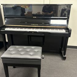 Yamaha U1
