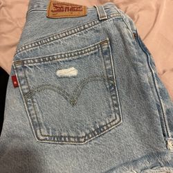 Levi’s 501 Women’s  Shorts 