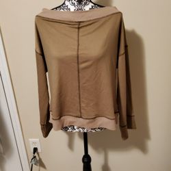 Perfectly Priscilla Off Shoulder Sweatshirt Size X-Large