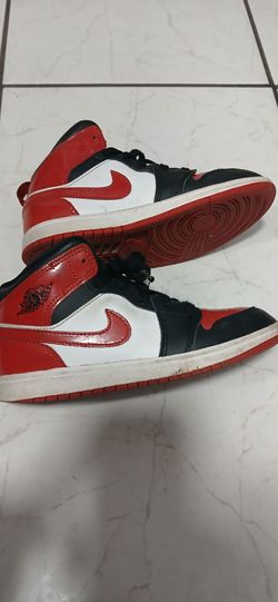 AJ 1 Mid ... black red & white kids size 2Y