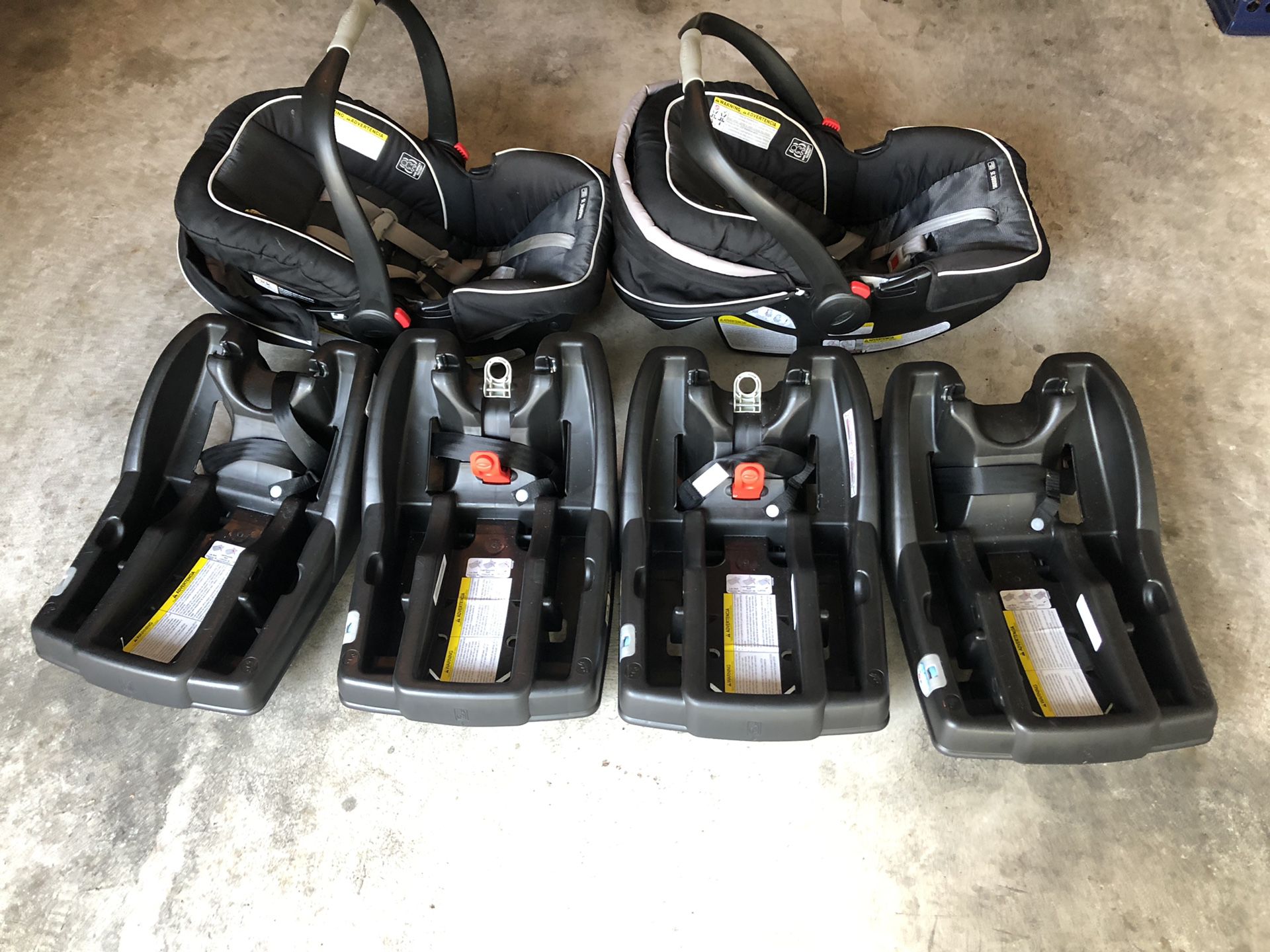 Graco Snugride 35 infant car seats