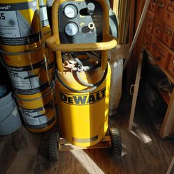 compressor Dewalt