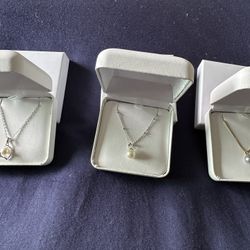 Akoya Pearl Necklaces Sapphire Diamond Ring