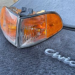 92-95 Civic Corner Light USDM 