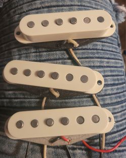 Fender pickups