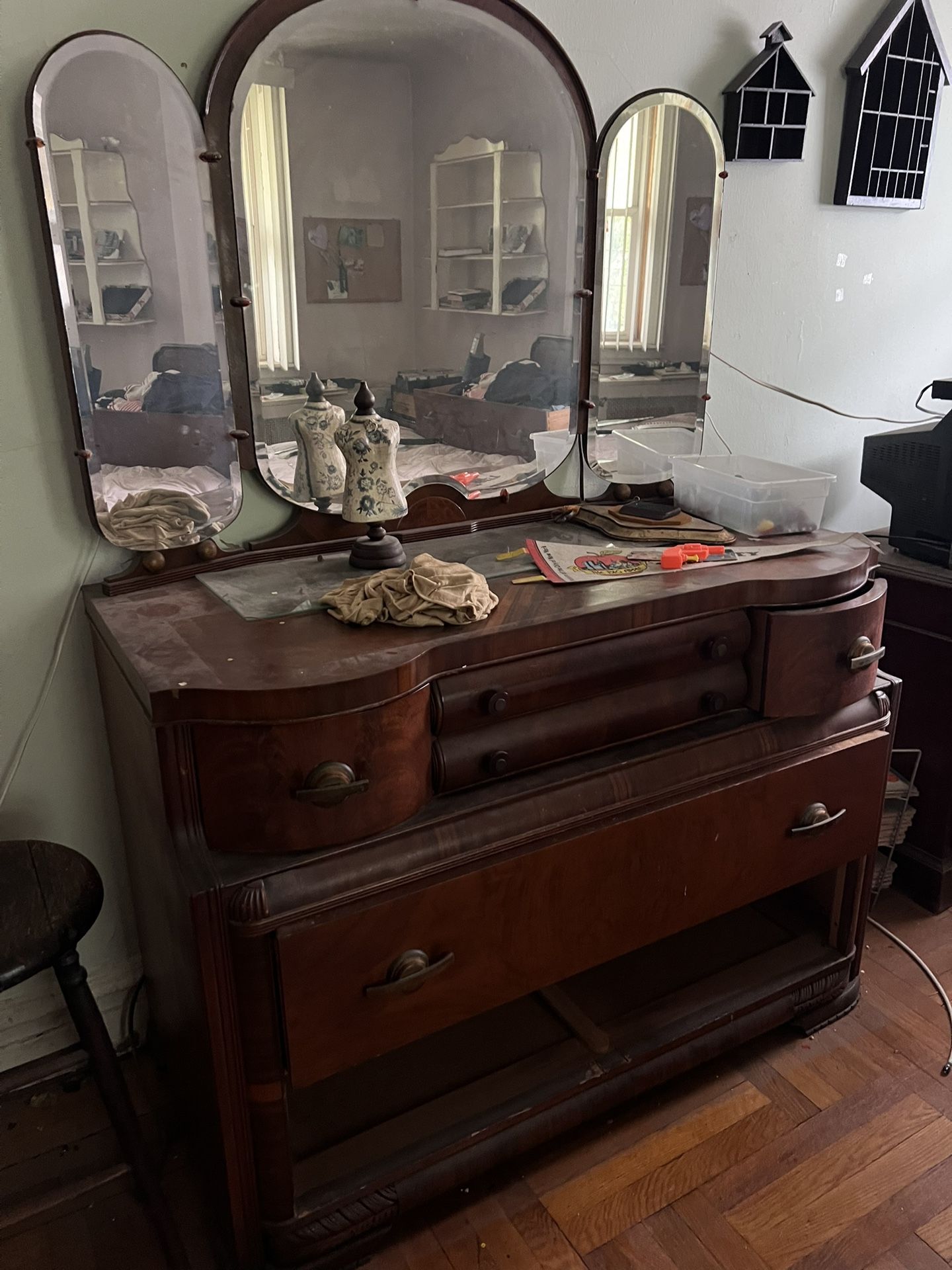 1940 Solid Wood Dresses& armoire