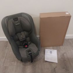 Nuna RAVA Convertible Car Seat and Extra NIB Black Seat/ Headrest Fabric