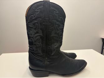 Leather Cowboy boots sz 11 men’s