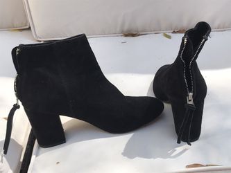 Steve Madden Cynthia zip back ankle boots only worn once 8