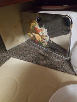 Vintage 1970 Breadbox