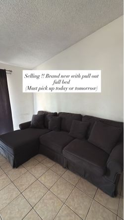 Sectional with bed