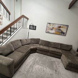 🛋️ Artemis 4-piece Modular Sectional Sofa