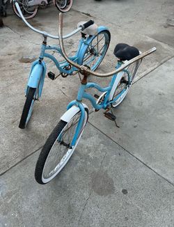 Beach cruiser bikes