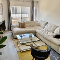 Cloud Couch - Pick Up Asap 