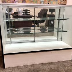 Display cabinet
