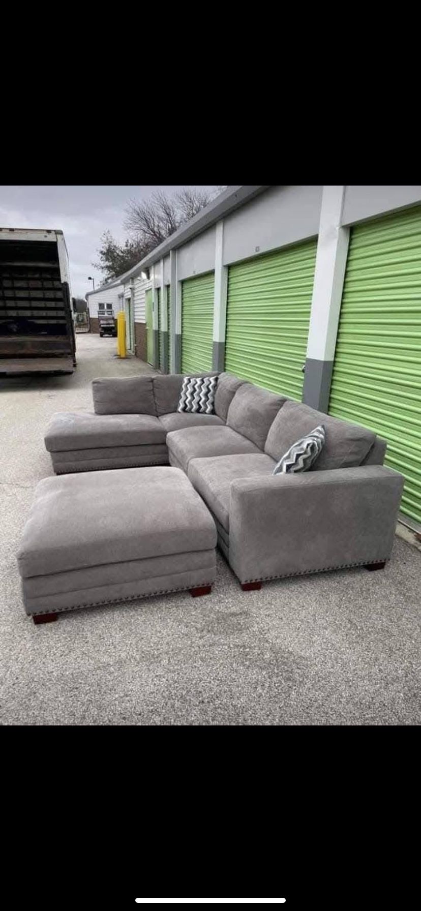 Sectional Couch Full