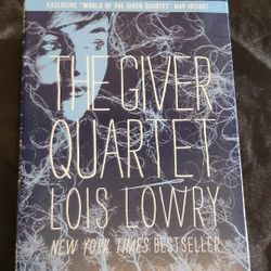 Brand New Giver Quartet Box Set by Lois Lowry (2014, Hardcover) with Map