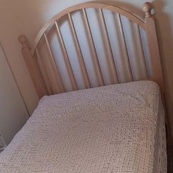 Twin Bed