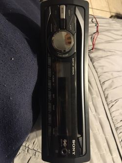 Sony CD player car audio