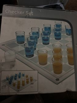 Shot Glass Checker Set