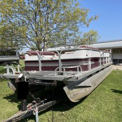 1992 Fisher Freedom 240