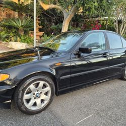 2004 BMW 325i
