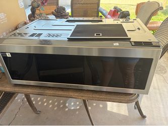 Samsung microwave (over the range)