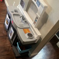 Play Kitchen
