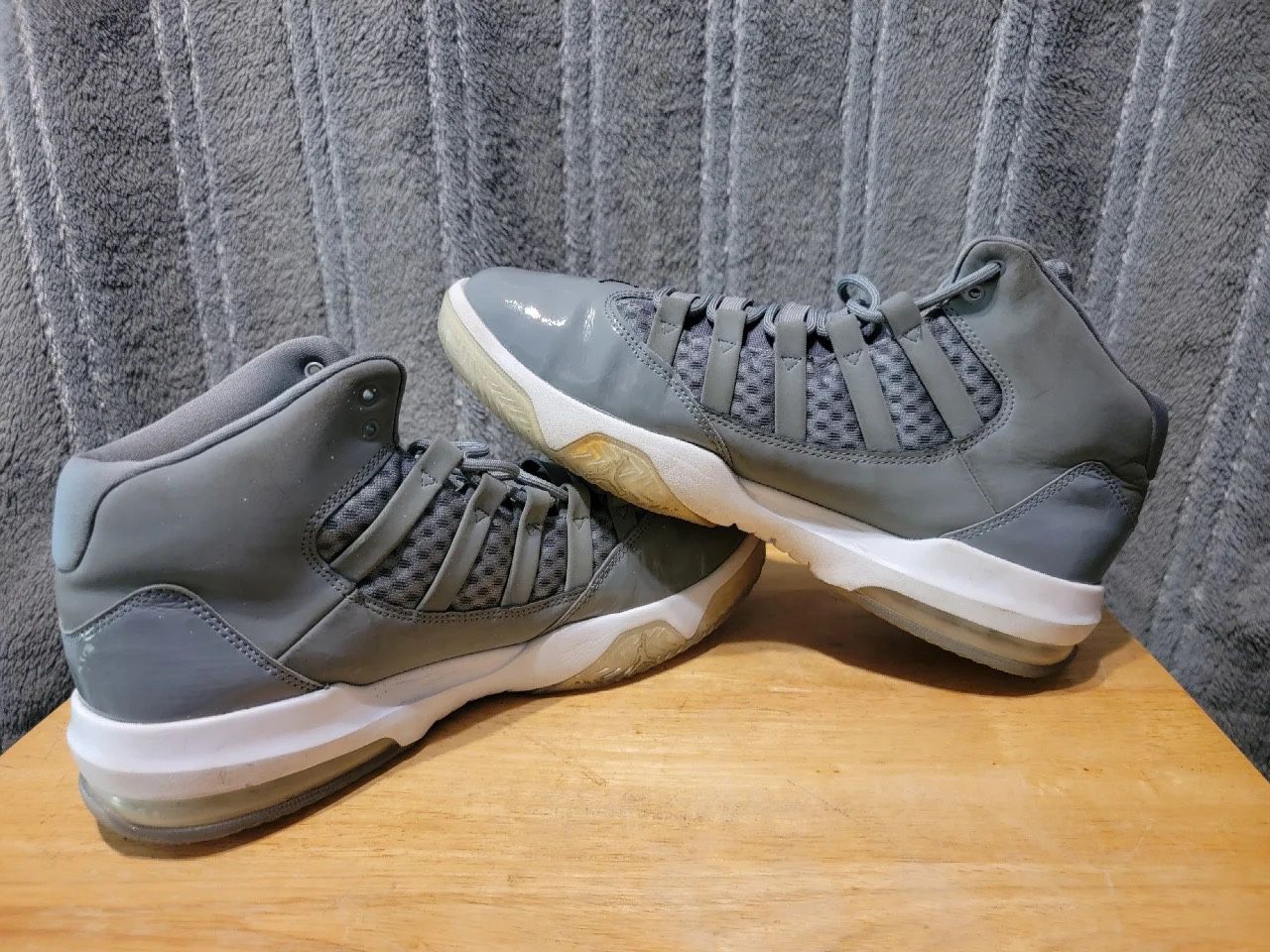  Jordan Max Aura Cool Grey Size 11