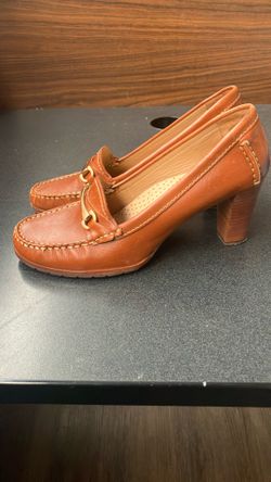 Cole Haan Womens Evelyn Round