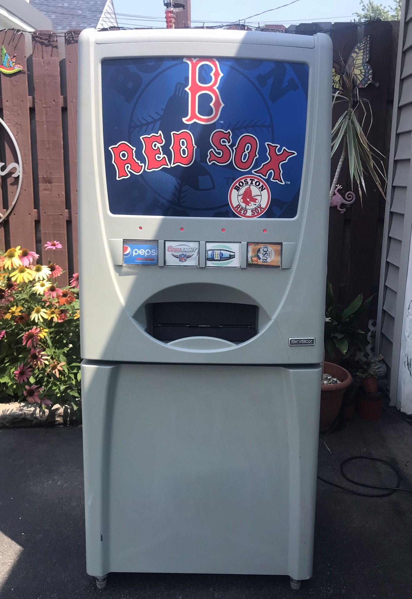 Boston Red Sox Beer/Soda Pop Vending Machine