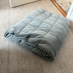 Weighted Blanket - 80”x87” / 25lbs