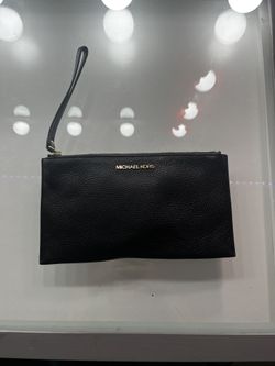 MK Wristlet Black