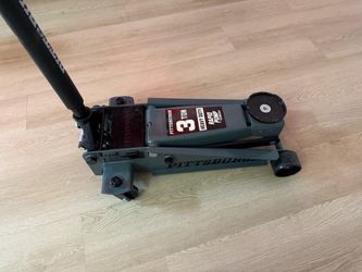 CAR JACK