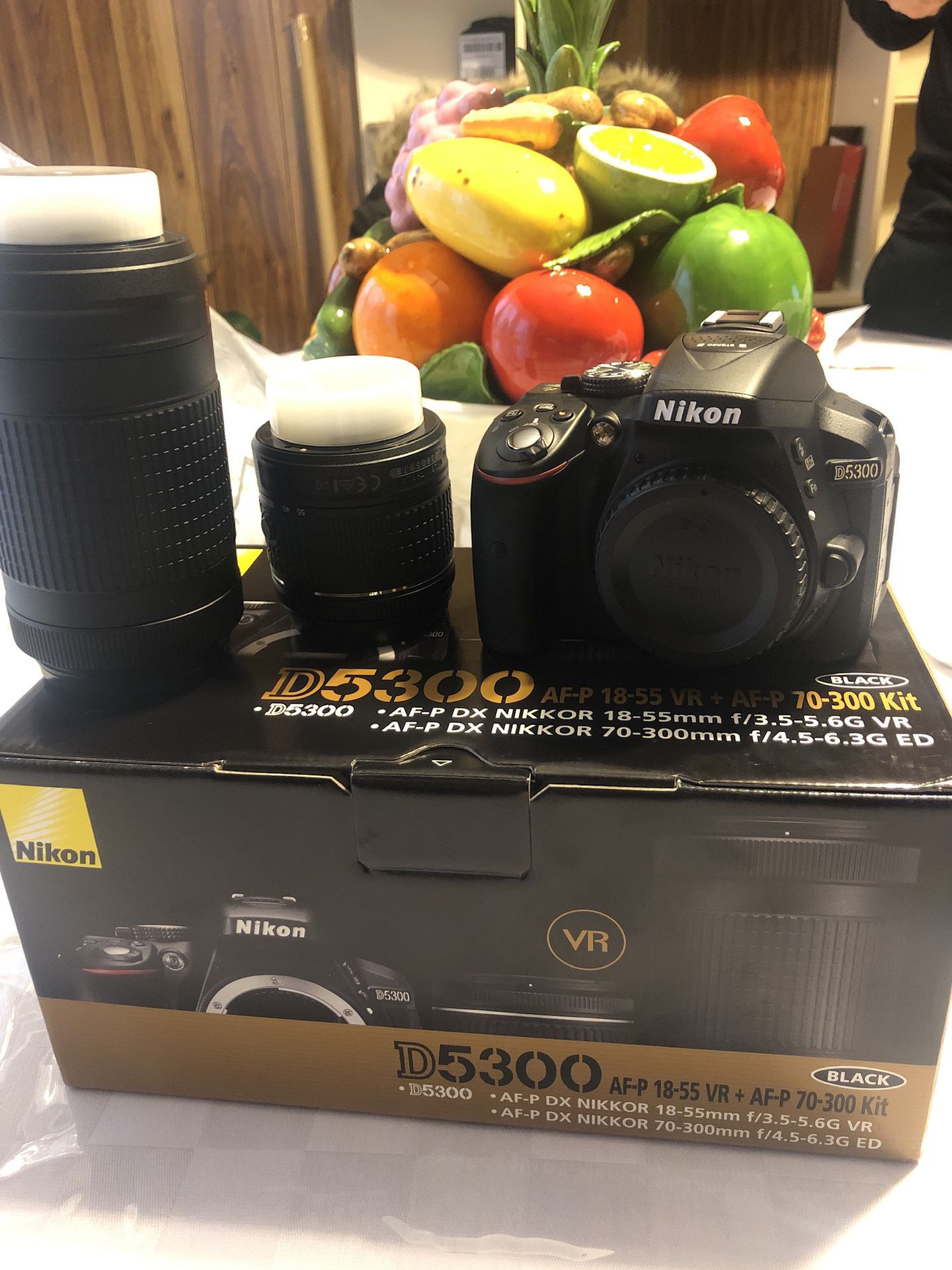 Nikon D5300 with lenses kit