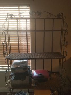 Shelf 60 Dollars