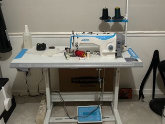 Jack f4 Industrial Sewing machine