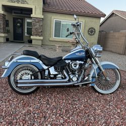 2005 Harley Davidson Deluxe
