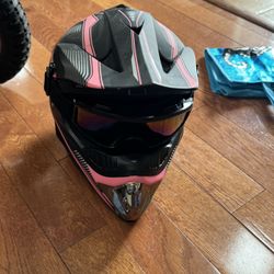 Youth Motocross Helmet 4-piece Set (DOT Certified Gloves, Goggles and Mask)